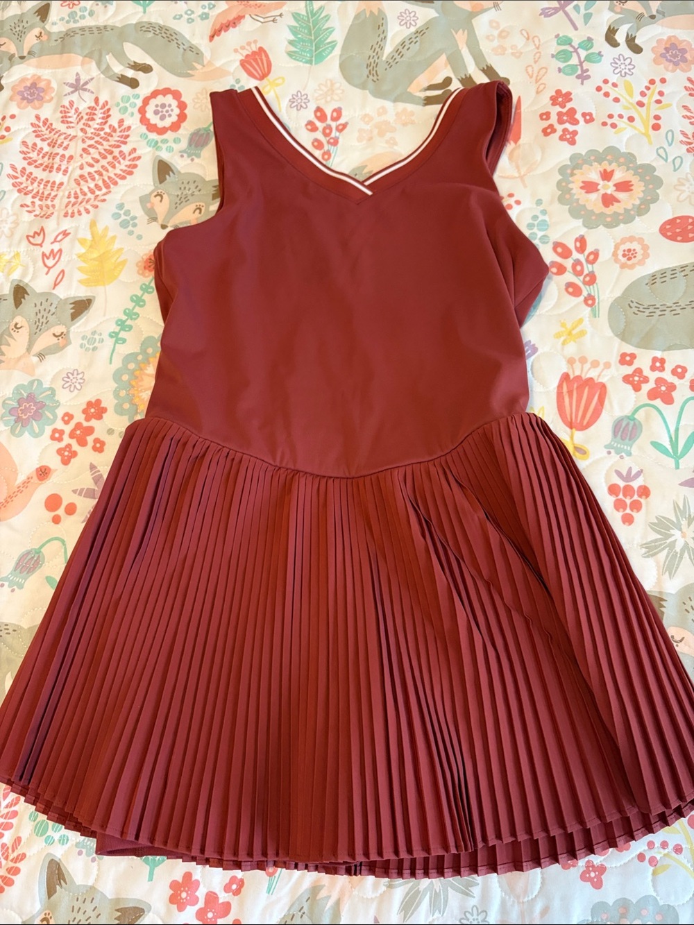 Old Navy Girls' Burgundy Pleated Athletic Dress